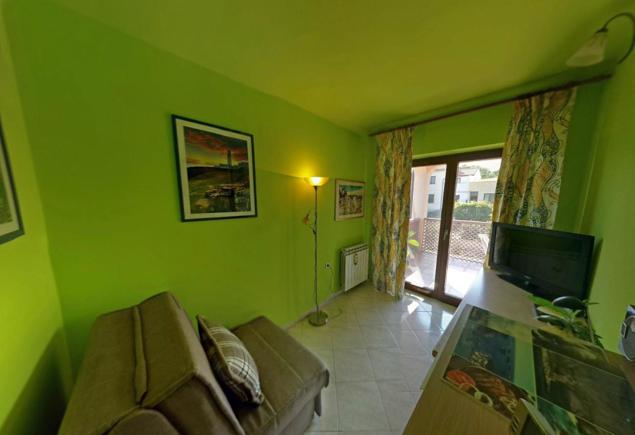 Anica Apartment Banjole Esterno foto